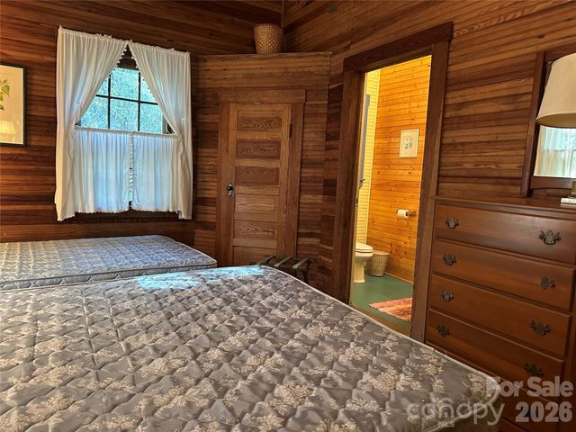 16 Osborn Knob Road, Little Switzerland, NC 28749