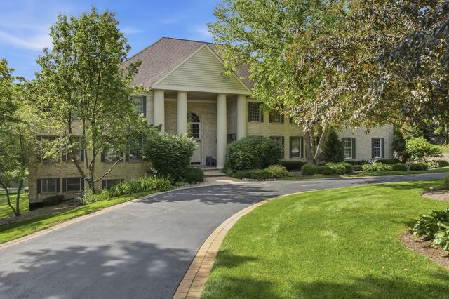 4113 Carlisle Drive, Prairie Grove, IL 60012