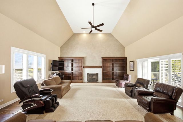 4113 Carlisle Drive, Prairie Grove, IL 60012