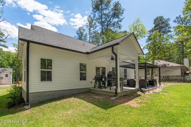 780 Riverbirch Drive, Vass, NC 28394