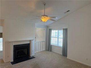 2425 London Pointe DR, Virginia Beach, VA 23454
