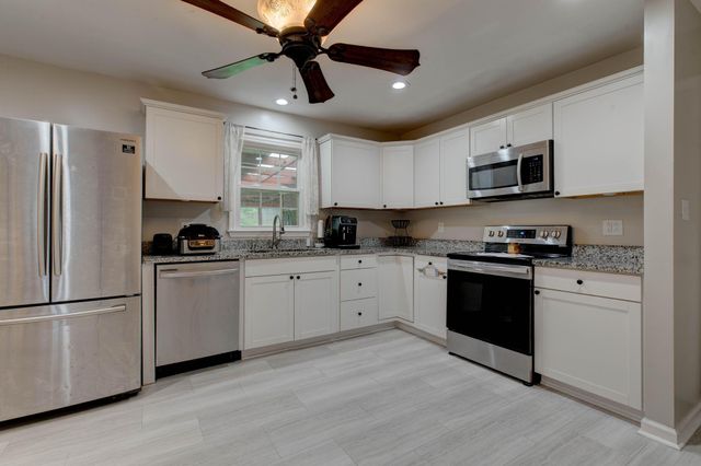 125 Kittison Drive, Winchester, KY 40391