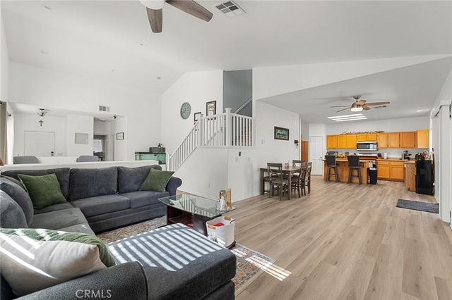 13505 Fullerton, Victorville, CA 92392