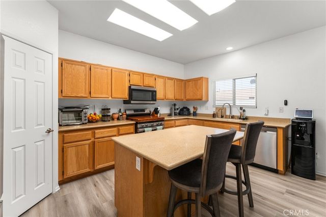 13505 Fullerton, Victorville, CA 92392