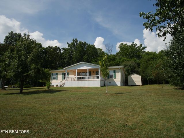 128 Woods Drive, Sweetwater, TN 37874