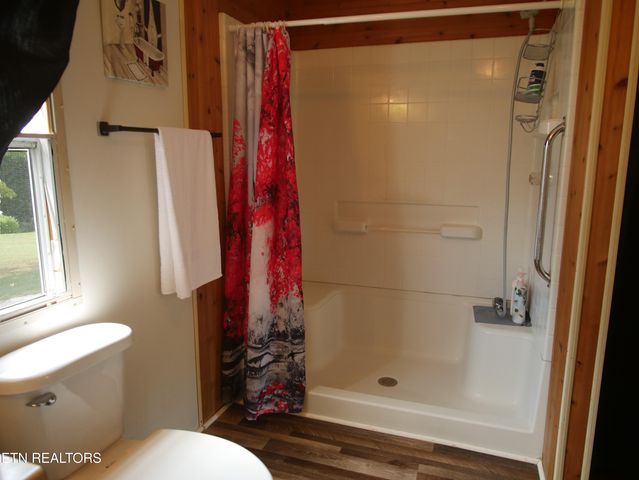128 Woods Drive, Sweetwater, TN 37874