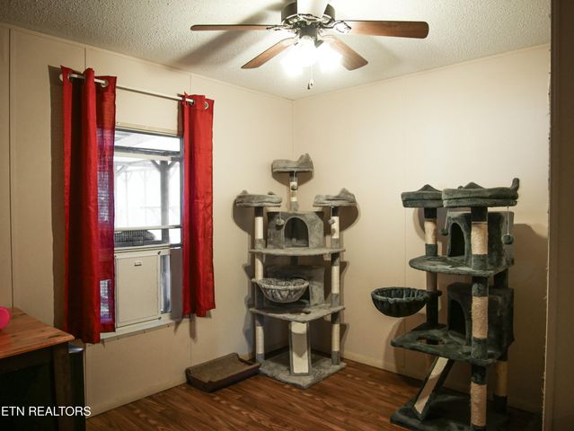 128 Woods Drive, Sweetwater, TN 37874