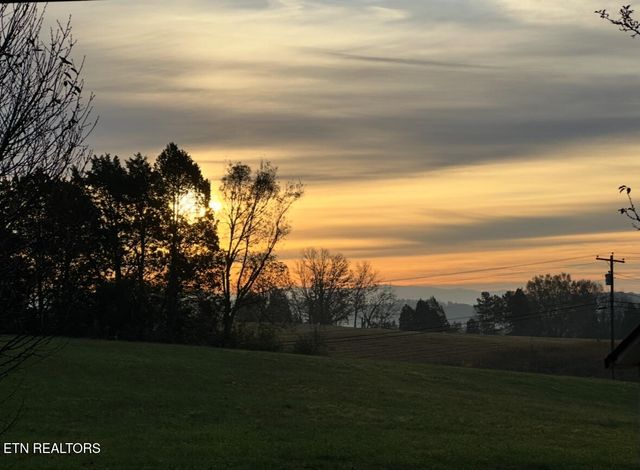 128 Woods Drive, Sweetwater, TN 37874