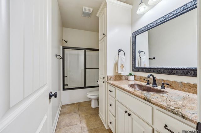 30979 Ridgeway Dr, Walker, LA 70785