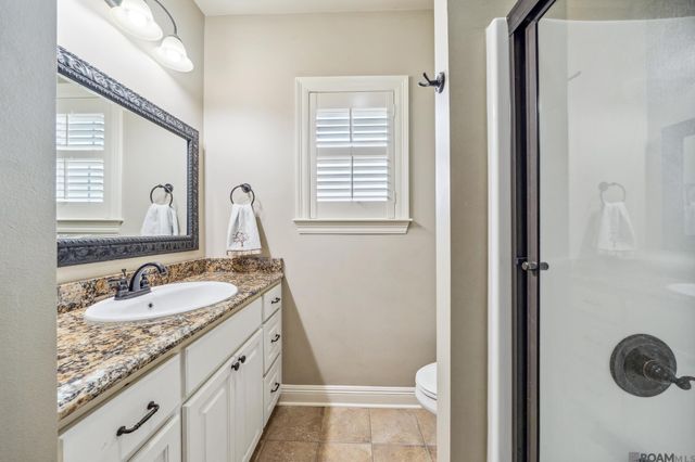 30979 Ridgeway Dr, Walker, LA 70785