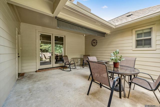 30979 Ridgeway Dr, Walker, LA 70785