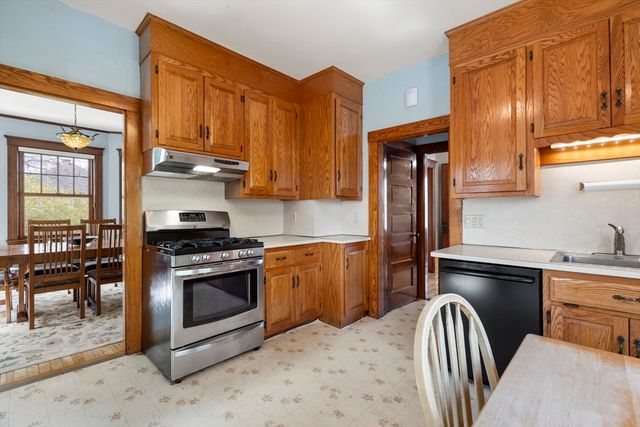 54 Oak Street, Dedham, MA 02026