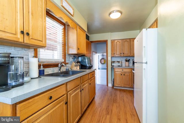 20 LINCOLN DR, Hanover, PA 17331