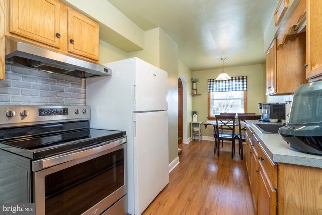 20 LINCOLN DR, Hanover, PA 17331