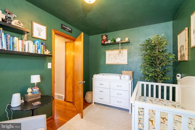 20 LINCOLN DR, Hanover, PA 17331