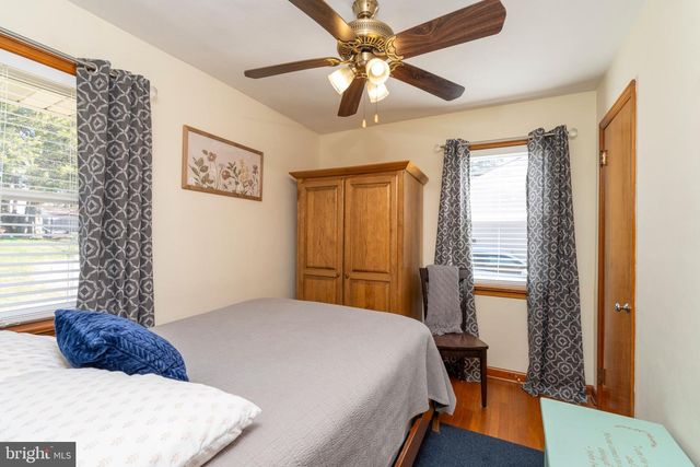 20 LINCOLN DR, Hanover, PA 17331