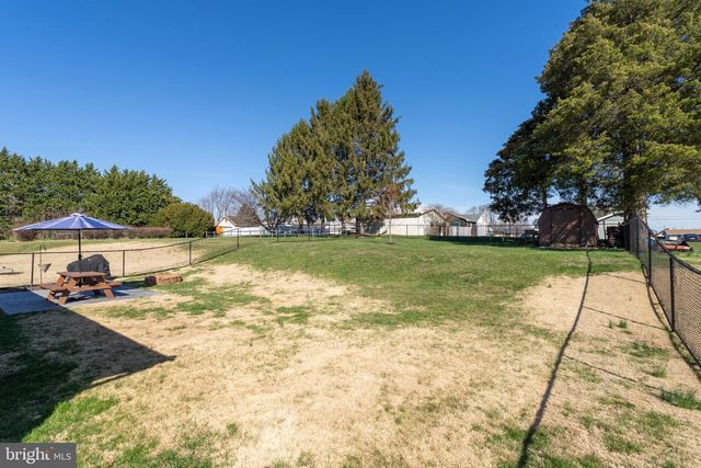 20 LINCOLN DR, Hanover, PA 17331