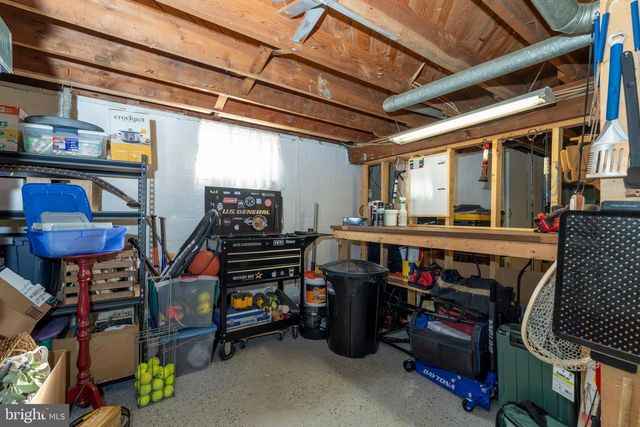 20 LINCOLN DR, Hanover, PA 17331