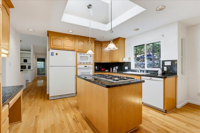 13531 Capitol, Grass Valley, CA 95945