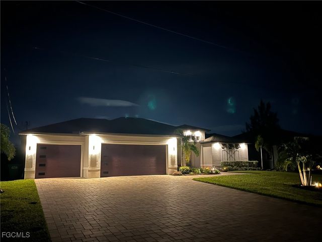 2937 SW 11th PL, Cape Coral, FL 33914