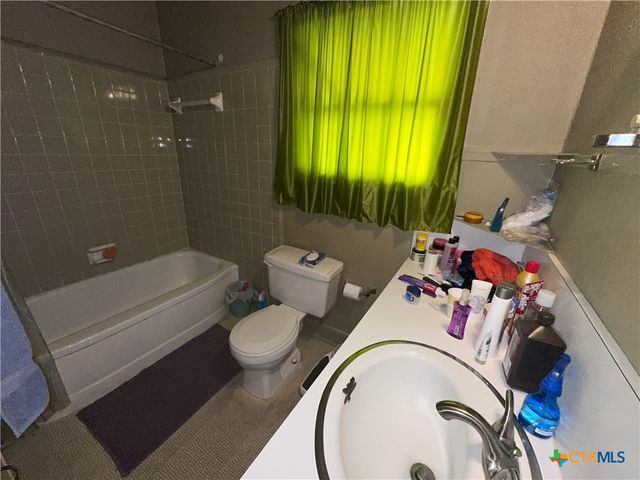 1014 Parmer Avenue, Killeen, TX 76541