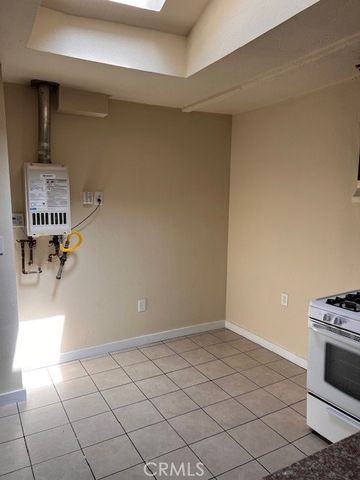 1080 Geraghty Avenue, Los Angeles, CA 90063