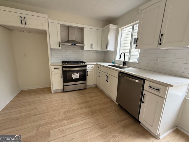 112 Fairview Drive, Stockbridge, GA 30281