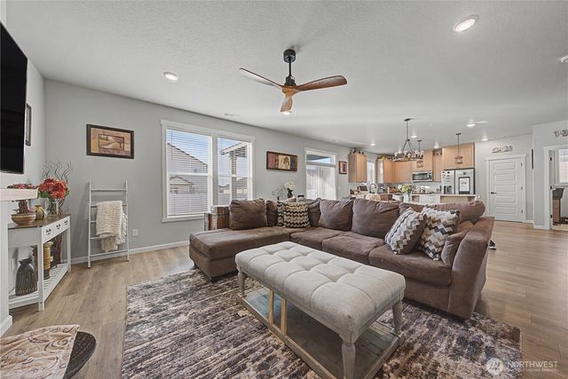 4717 W Thrush Street, Moses Lake, WA 98837