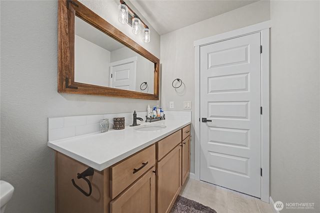 4717 W Thrush Street, Moses Lake, WA 98837