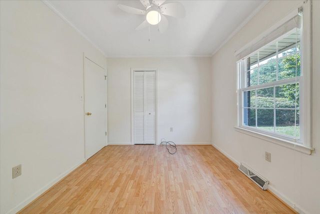 5032 Bruceton RD, Roanoke, VA 24018