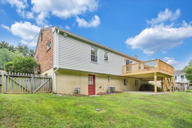 5032 Bruceton RD, Roanoke, VA 24018