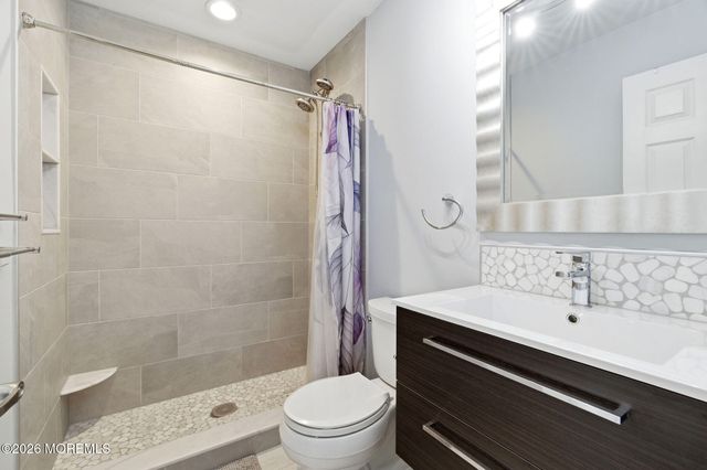 82 Cliffwood Avenue 33, Cliffwood, NJ 07721