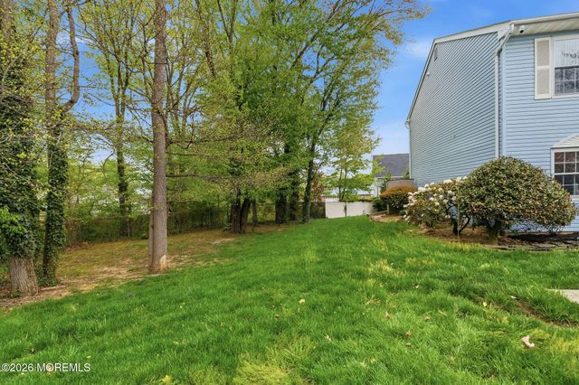 82 Cliffwood Avenue 33, Cliffwood, NJ 07721
