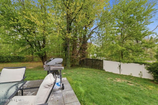 82 Cliffwood Avenue 33, Cliffwood, NJ 07721