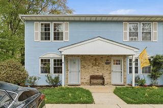 82 Cliffwood Avenue 33, Cliffwood, NJ 07721