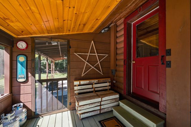 3114 Hatcher Top Road, Sevierville, TN 37862