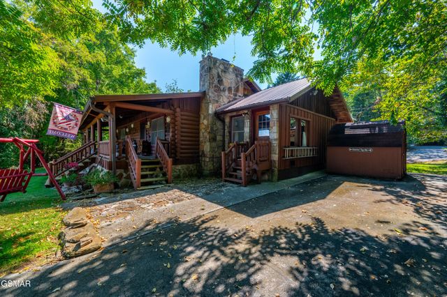 3114 Hatcher Top Road, Sevierville, TN 37862