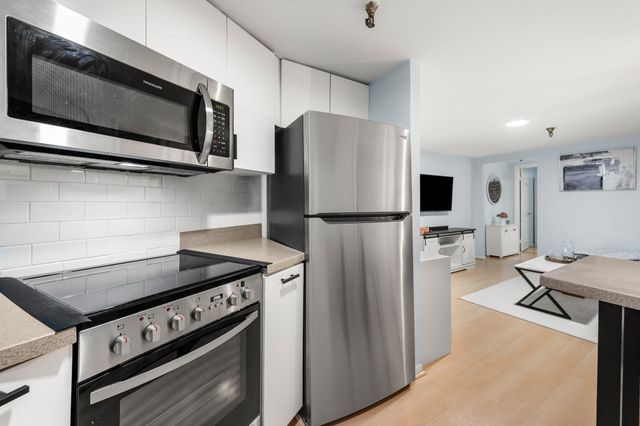 259 Beacon St 4, Boston, MA 02116