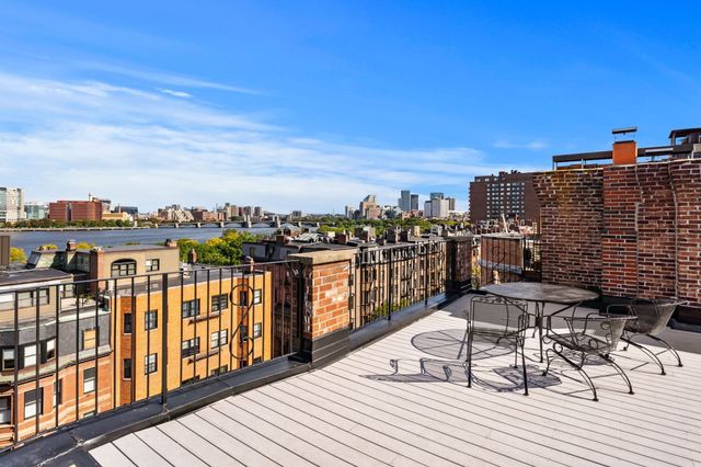 259 Beacon St 4, Boston, MA 02116