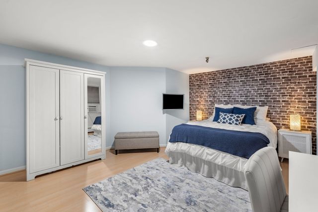 259 Beacon St 4, Boston, MA 02116