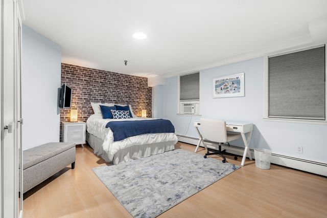 259 Beacon St 4, Boston, MA 02116