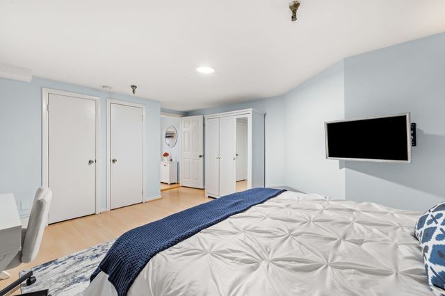 259 Beacon St 4, Boston, MA 02116