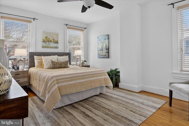 911 INDEPENDENCE AVE SE, Washington, DC 20003