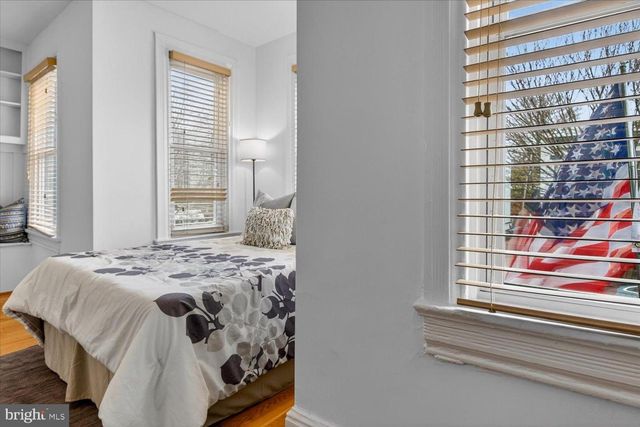 911 INDEPENDENCE AVE SE, Washington, DC 20003