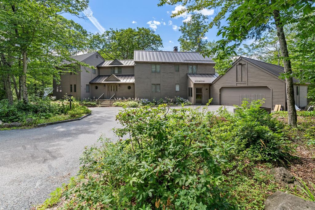 2 Slalom Drive, Grantham, NH 03753