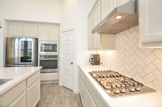 30614 Southern Dewberry Court, Fulshear, TX 77441