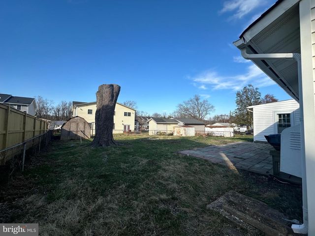 5530 HALWIS ST, Alexandria, VA 22303