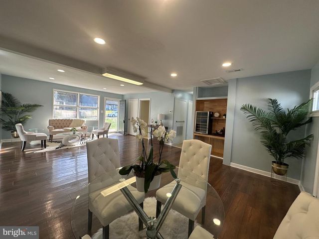 5530 HALWIS ST, Alexandria, VA 22303