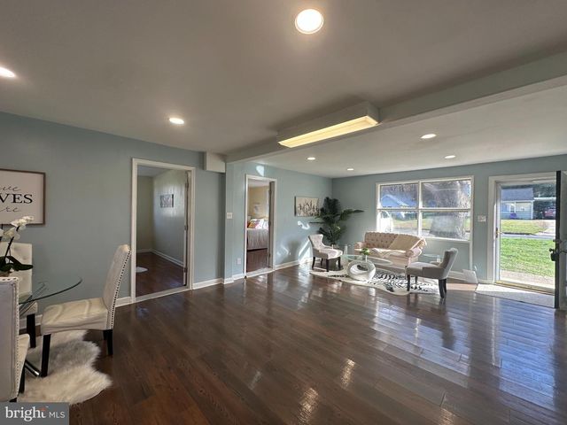 5530 HALWIS ST, Alexandria, VA 22303