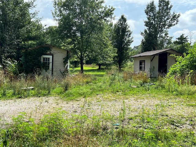 22164 State Route KK, St James, MO 65559